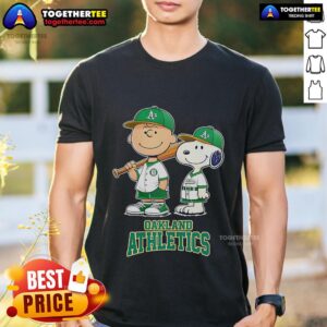 Top Oakland Athletics Charlie Brown And Snoopy Baseball Cartoon Fan T-Shirt