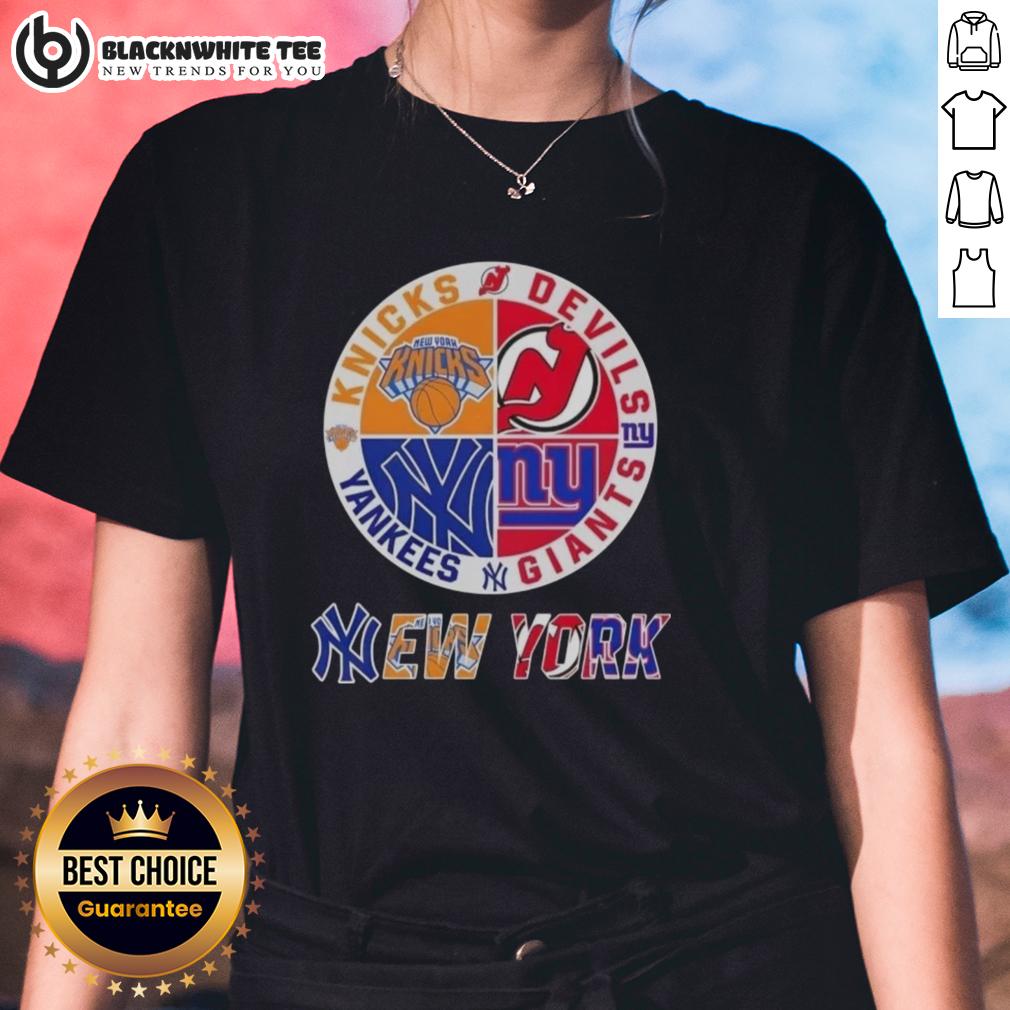 Original New York City Sports Knicks Devils Giants Yankees Logos Combine T-Shirt - Image 3