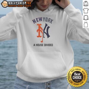 Alternative view of Top New York Yankees X New York Mets The Subway Series 2026 A House Divided T-Shirt