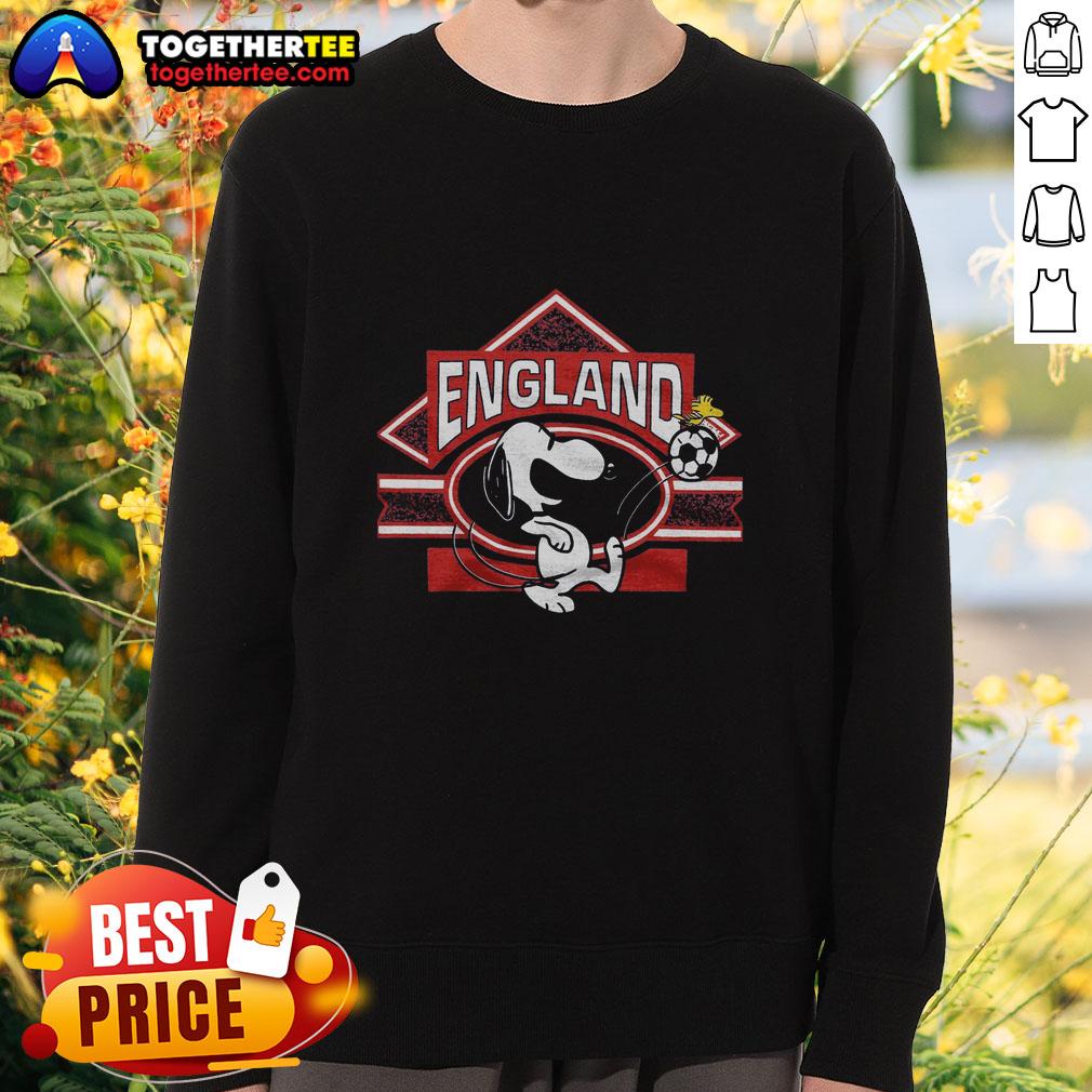Top Peanuts Snoopy X England Soccer T-Shirt - Image 5