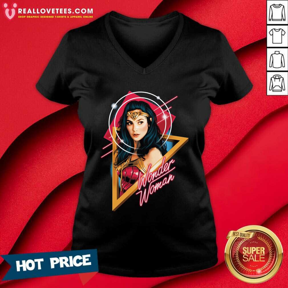 Official Wonder Woman Signature Shirt - Image 5