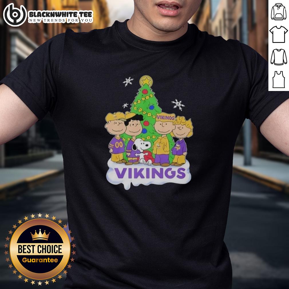 Awesome Peanuts Characters X Minnesota Vikings Chrismas T-Shirt
