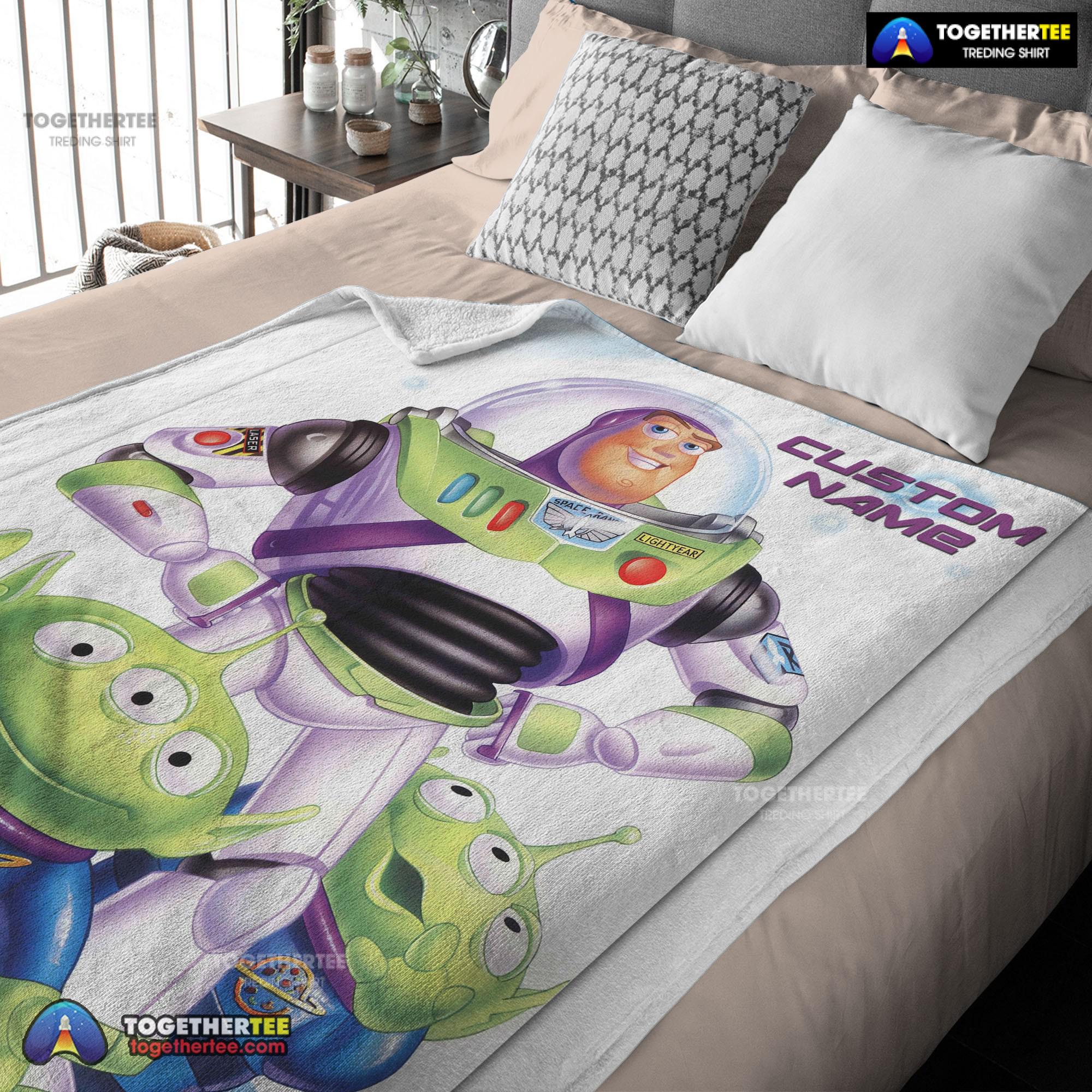 Official Disney Pixar Buzz Lightyear And The Little Green Men Fleece Customized Blanket - Image 3