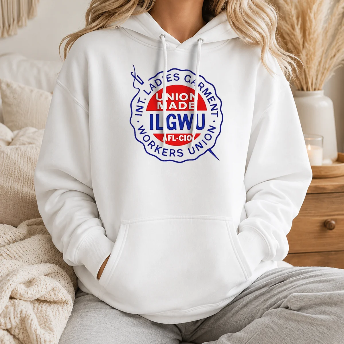 Pretty International Ladies Garment Workers Union ILGWU Union Made Afl Cio Shirt - Image 6