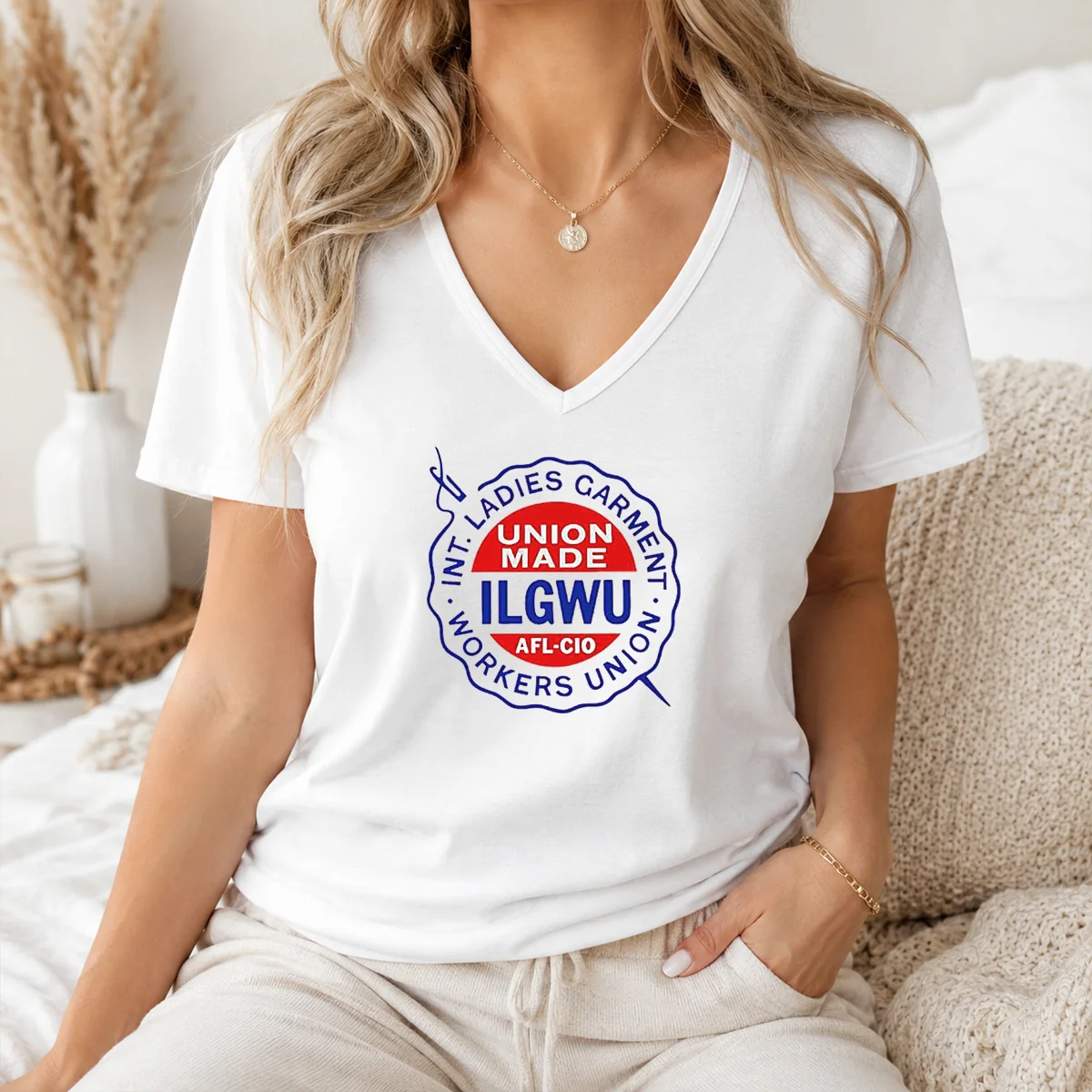 Pretty International Ladies Garment Workers Union ILGWU Union Made Afl Cio Shirt - Image 2
