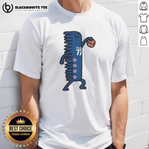 Pretty V.J. Edgecombe #77 Philadelphia 76ers T-Shirt