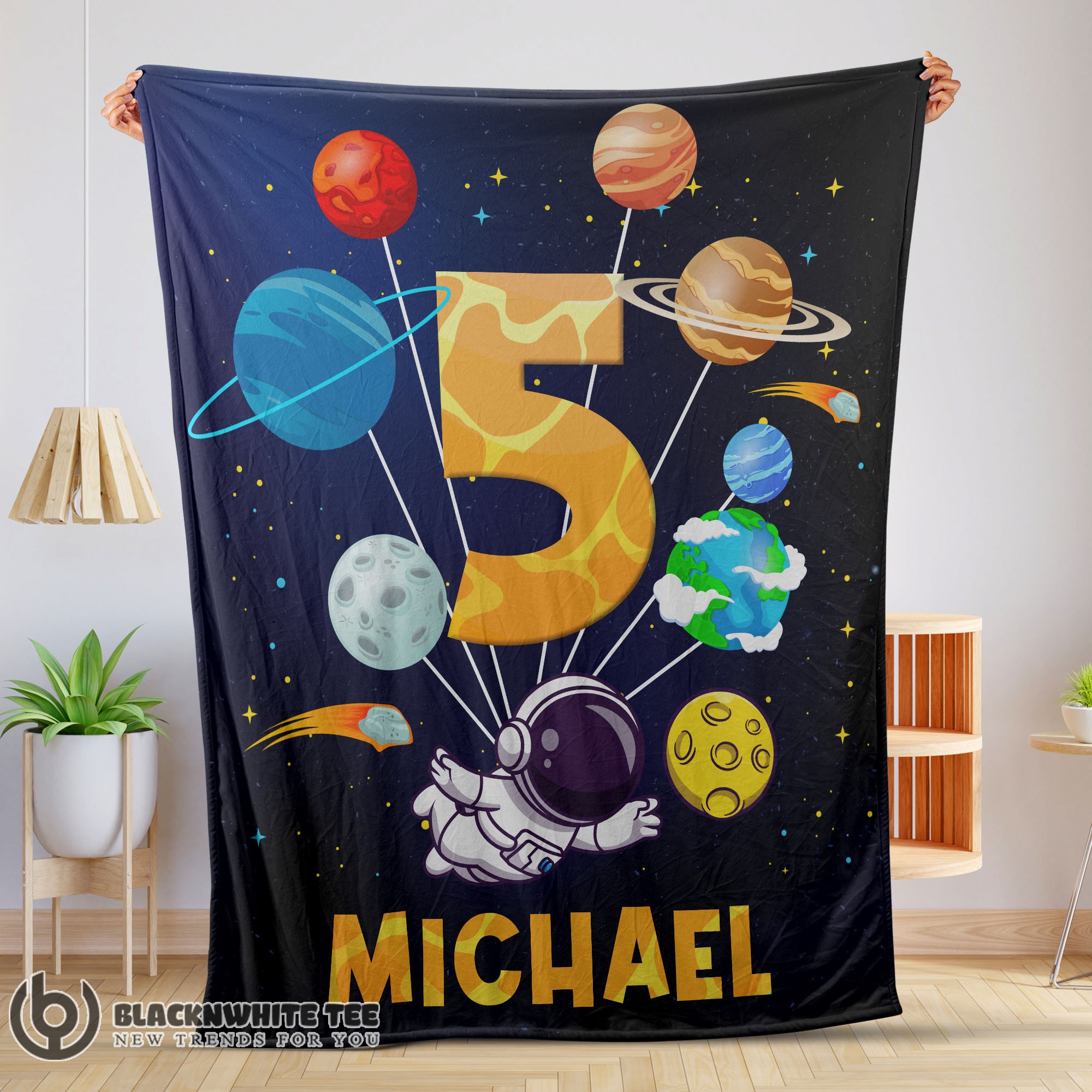 Original Hot Cute Astronaut Catching Moon Cartoon Blanket Fleece Customized Blanket