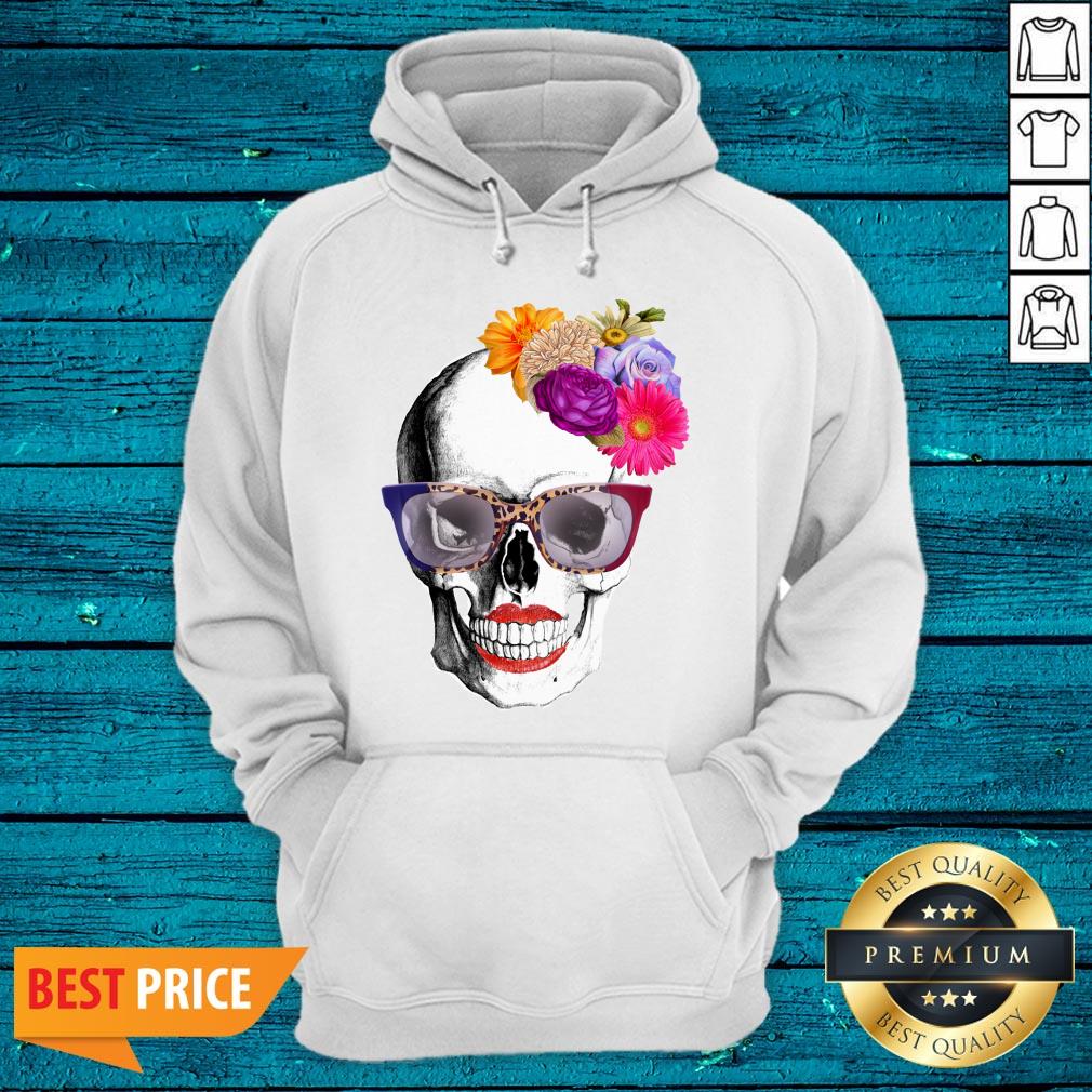 Modern Lady Skull Flower Dia De Los Muertos T-Shirt - Image 3