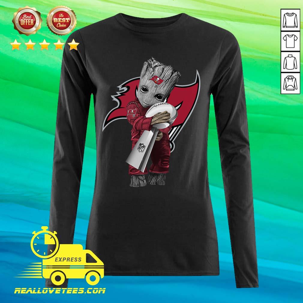 Nice Baby Groot Hug NFL Cup Tampa Bay Buccaneers Shirt - Image 2