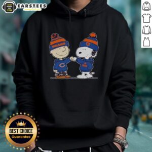 Alternative view of Cute Chicago Bears Snoopy And Charlie Brown Best Friends T-Shirt