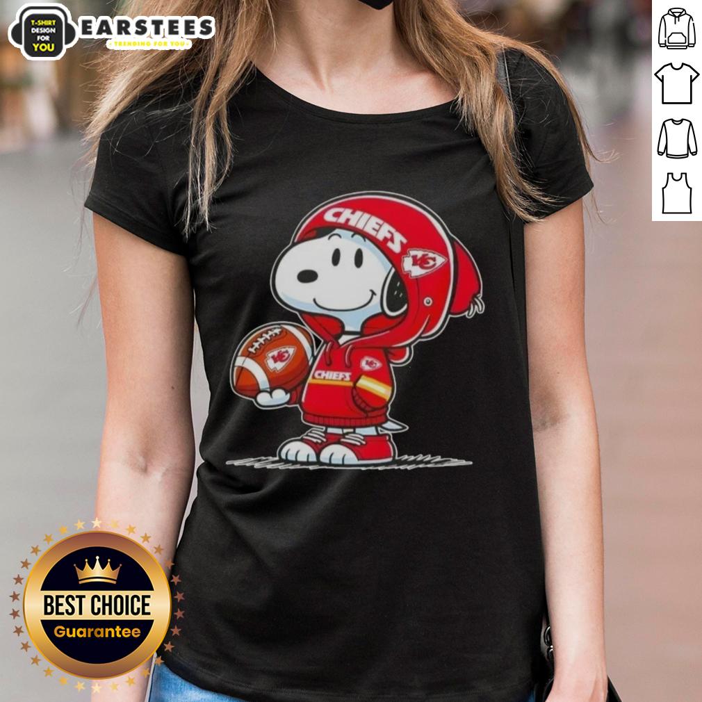 Cute Peanuts Snoopy Wearing Hoodie Kansas City Chiefs And Smilling At Fans T-Shirt - Image 3