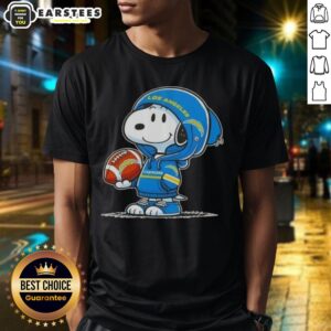 Cute Peanuts Snoopy Wearing Hoodie Los Angeles Chargers And Smilling At Fans T-Shirt