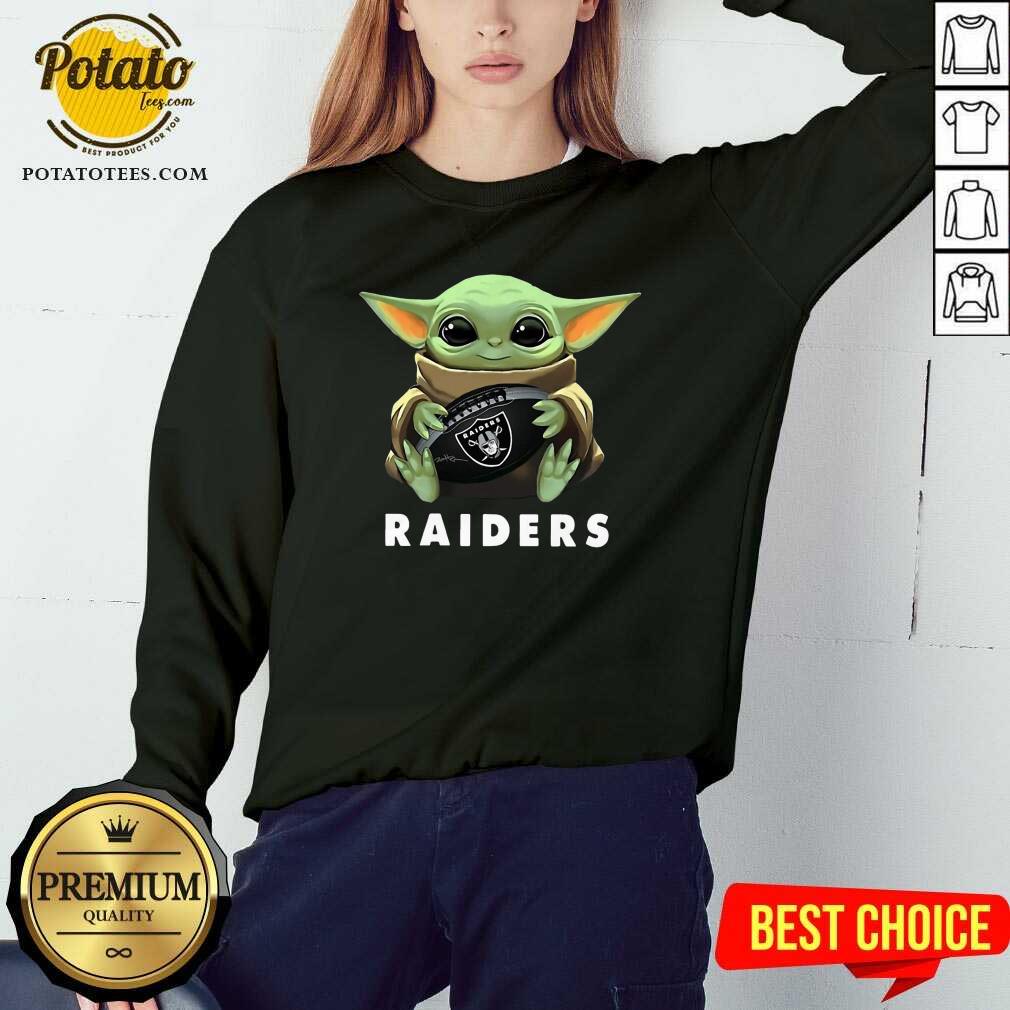 Awesome Baby Yoda Hug Oakland Raiders Shirt - Image 3