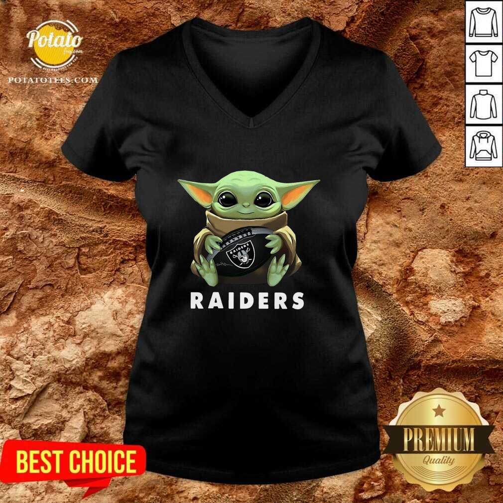 Awesome Baby Yoda Hug Oakland Raiders Shirt - Image 5