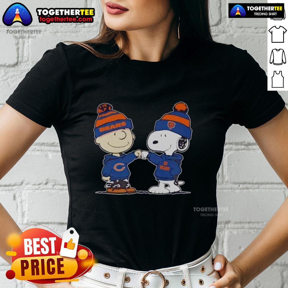 Nice Chicago Bears Snoopy And Charlie Brown Best Friends T-Shirt - Image 3