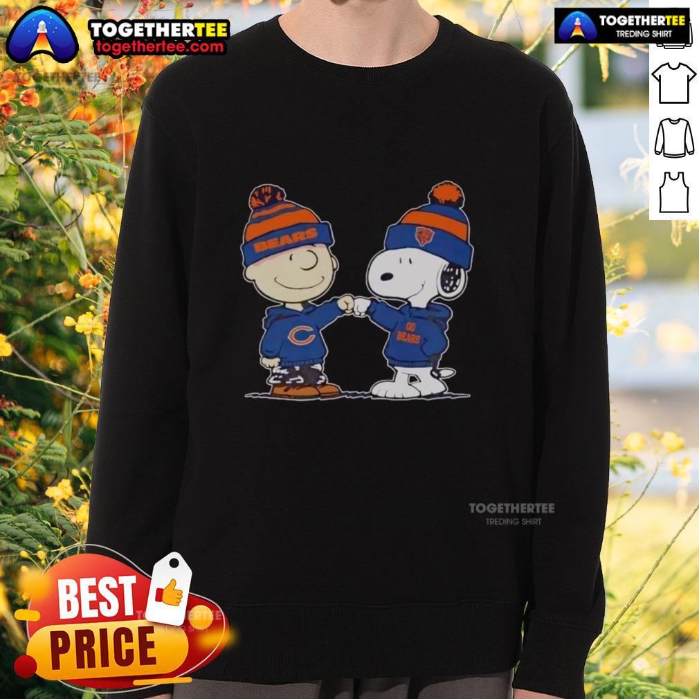 Nice Chicago Bears Snoopy And Charlie Brown Best Friends T-Shirt - Image 5