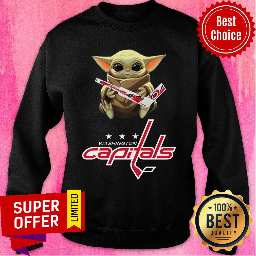 Baby Yoda Hug Washington Capitals Shirt - Image 4
