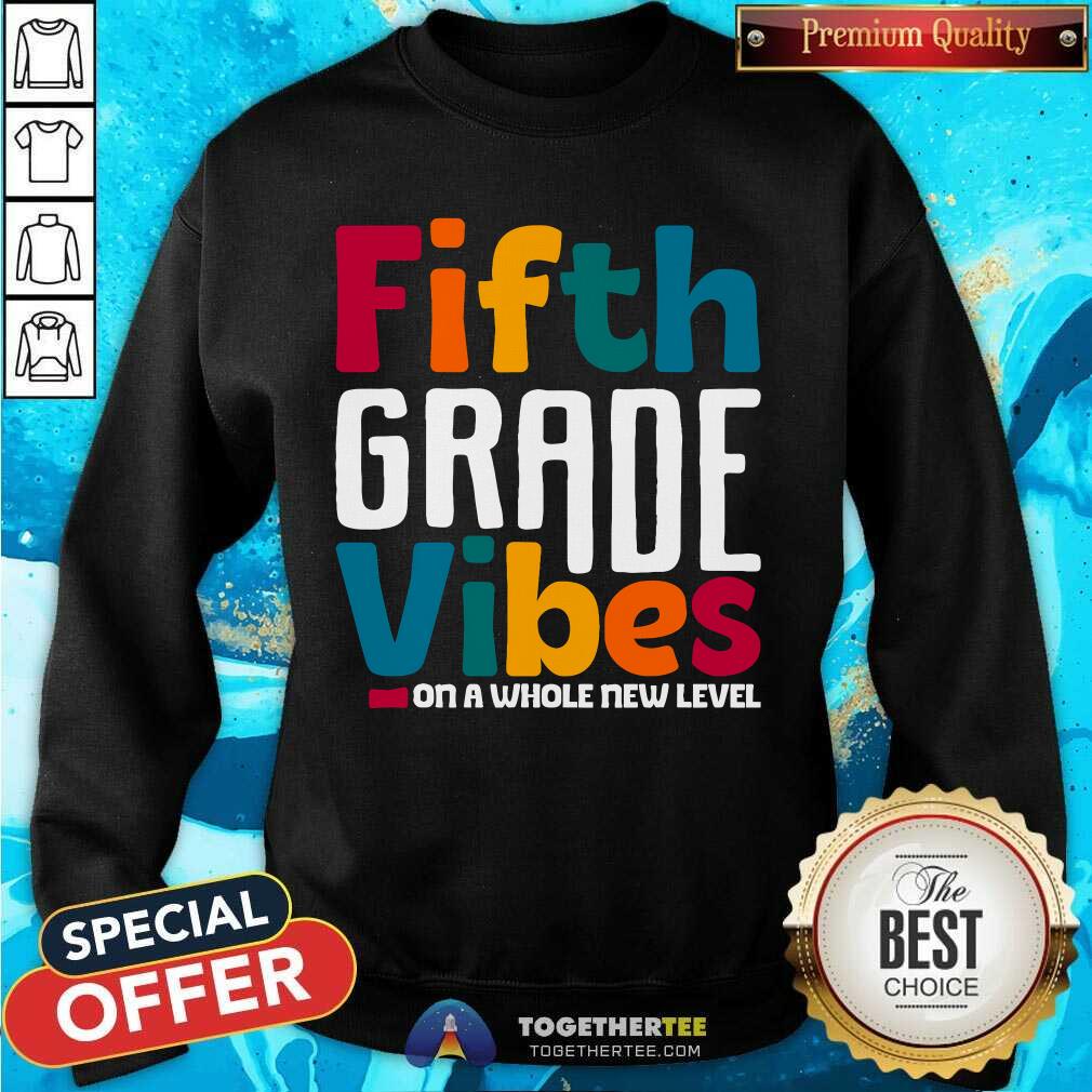 Top Fifth Grade Vibes Vintage 1st Day Of School Team 5th Grade T-Shirt - Image 4