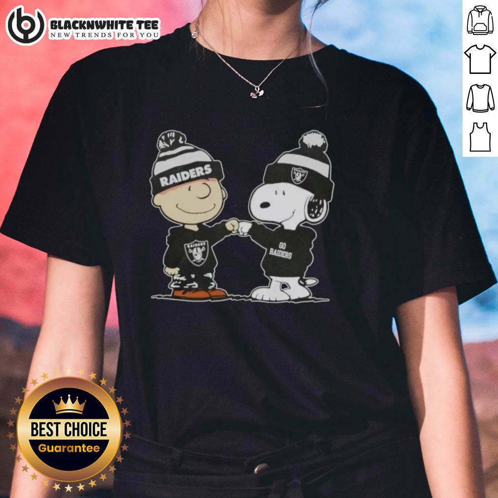 Nice Peanuts Charlie Brown Fist Bump Snoopy X Las Vegas Raiders Football T-Shirt - Image 3