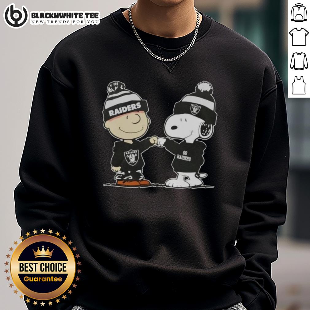 Nice Peanuts Charlie Brown Fist Bump Snoopy X Las Vegas Raiders Football T-Shirt - Image 5