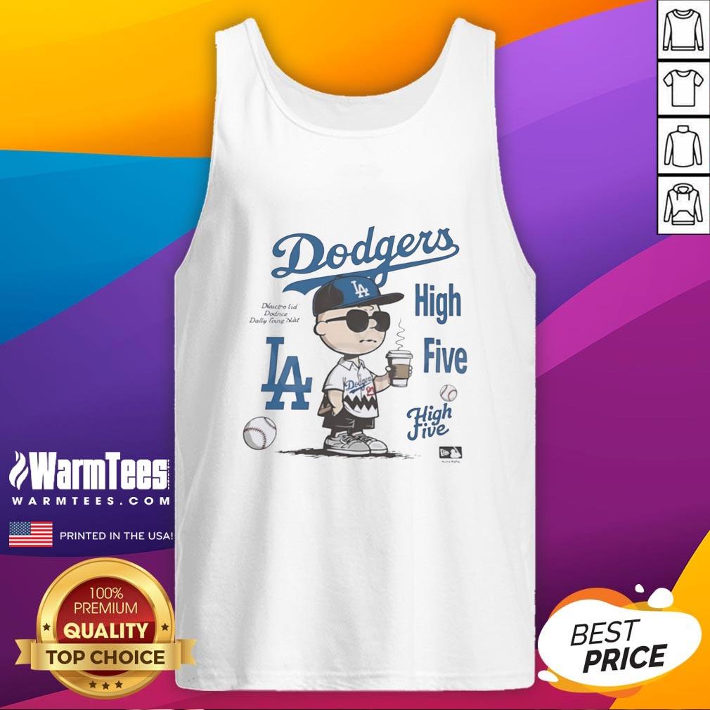 Official Charlie Brown Holding Coffee Chillen' In Los Angeles Dodgers High Five T-Shirt - Image 4