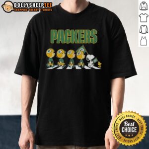 Good Green Bay Packers X Peanuts Snoopy And Friends Abbey Road T-Shirt