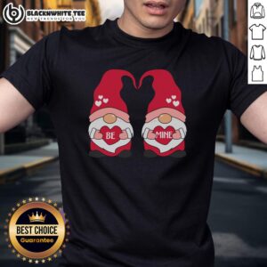 Awesome Be Mine Valentine Gnome Couple Shirt Cute Love Heart Valentine's Day T-Shirt