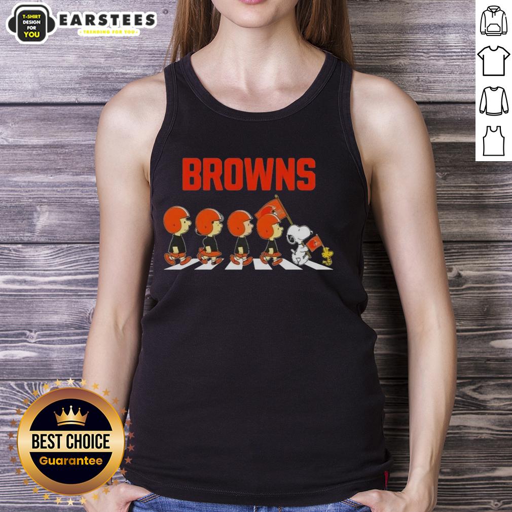 Top Cleveland Browns X Peanuts Snoopy And Friends Abbey Road T-Shirt - Image 4