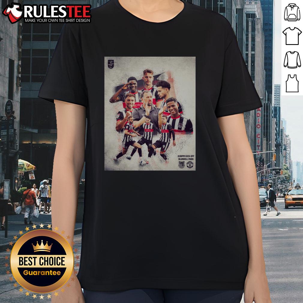 Nice Grimsby Town Soccer Player T-Shirt - Image 3