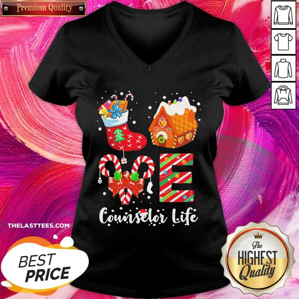 Pretty Socks House Counselor Life Merry Christmas Shirt - Image 2
