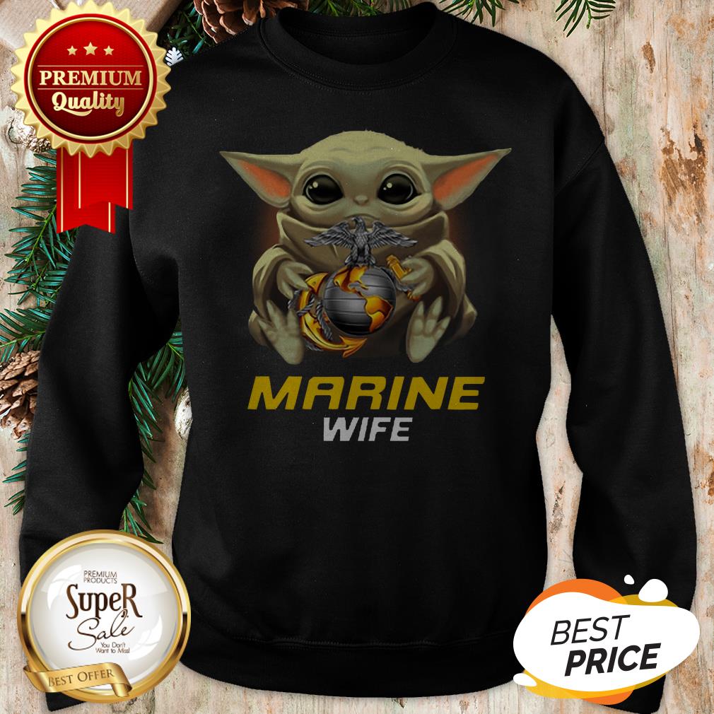 Star Wars Baby Yoda Hug United States Marine Wife Shirt - Image 4