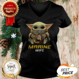 Alternative view of Star Wars Baby Yoda Hug United States Marine Wife Shirt