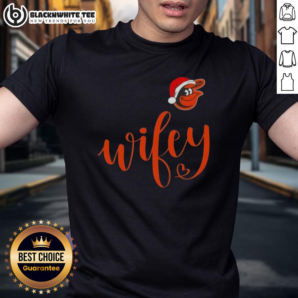 Good Wifey Baltimore Orioles Santa Hat Merry Christmas T-Shirt