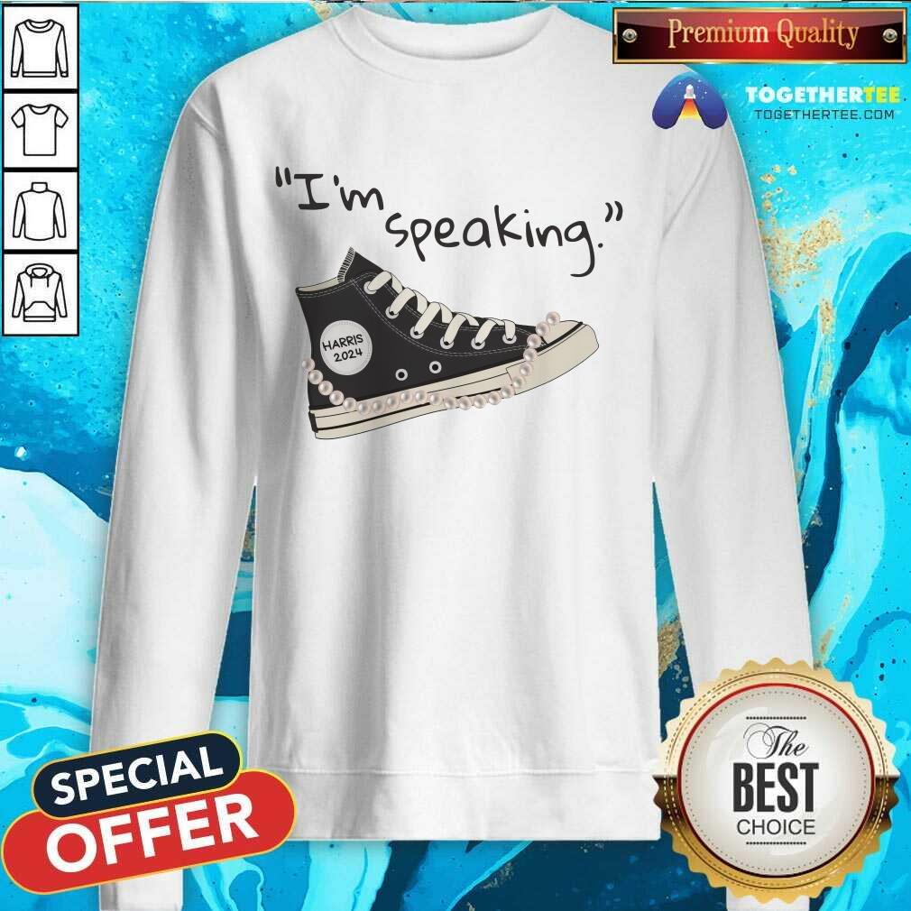Funny Kamala Harris I'm Speaking Harris 2024 Pearls And Chucks T-Shirt - Image 5