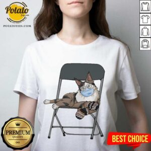 Alternative view of Pretty Maine Coon Mittens Face Mask 2021 Shirt