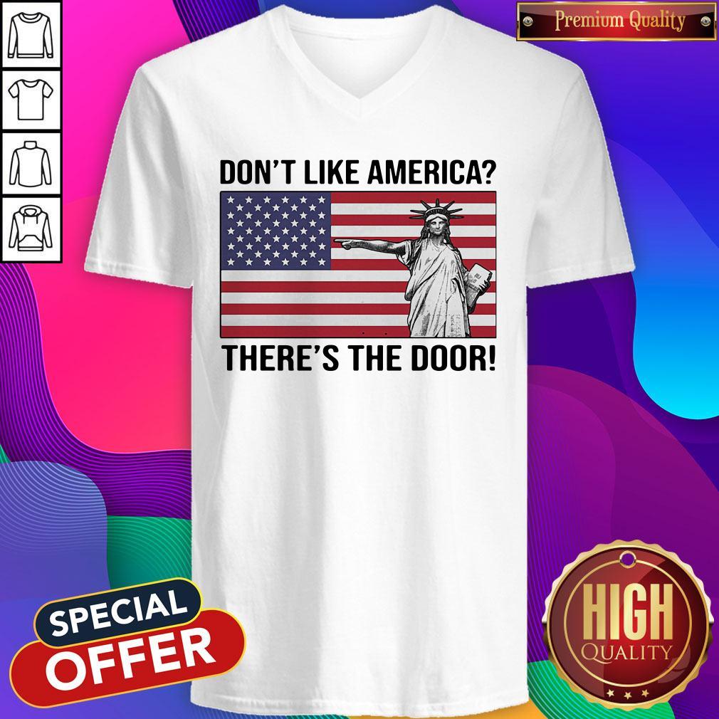 The Statue Of Liberty Don’t Like America Theres The Door Flag Shirt - Image 3