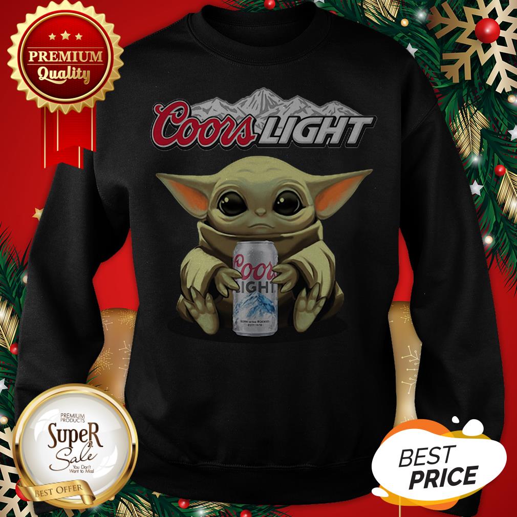 Star Wars Baby Yoda hug Coors Light Beer Shirt - Image 4