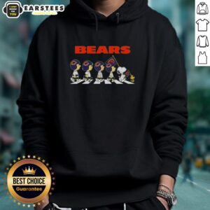 Top Chicago Bears X Peanuts Snoopy And Friends Abbey Road T-Shirt
