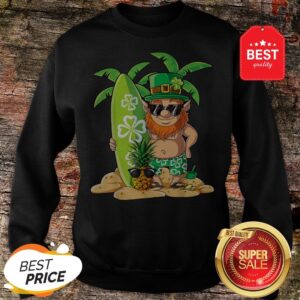 Alternative view of Leprechaun Hawaiian Surfing St Patricks Day Hawaii Men Women T-Shirt