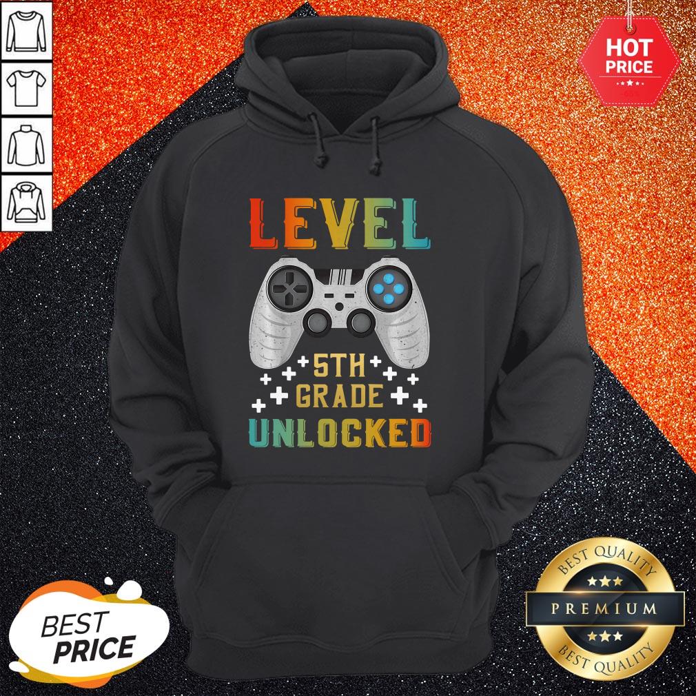 Level 5th Grade Unlocked Gamer Back To School Shirt - Image 5