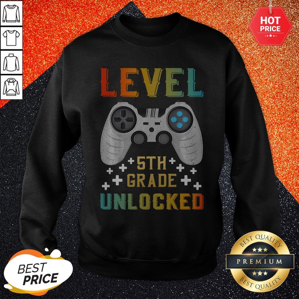 Level 5th Grade Unlocked Gamer Back To School Shirt - Image 4