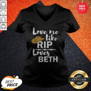 Alternative view of Love Me Like Rip Loves Beth Yellowstone Shirt