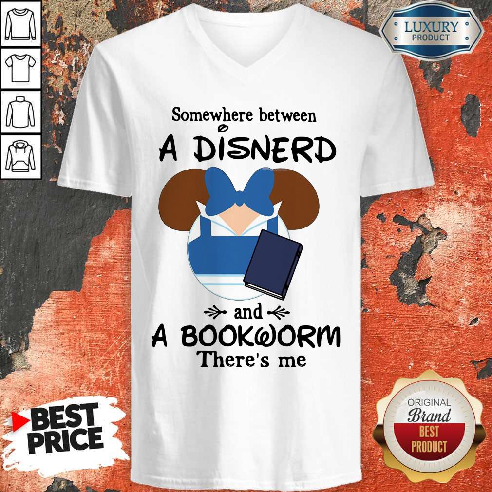 Mickey Mouse Somewhere Between A Disnerd And A Bookworm There’s Me Shirt - Image 2