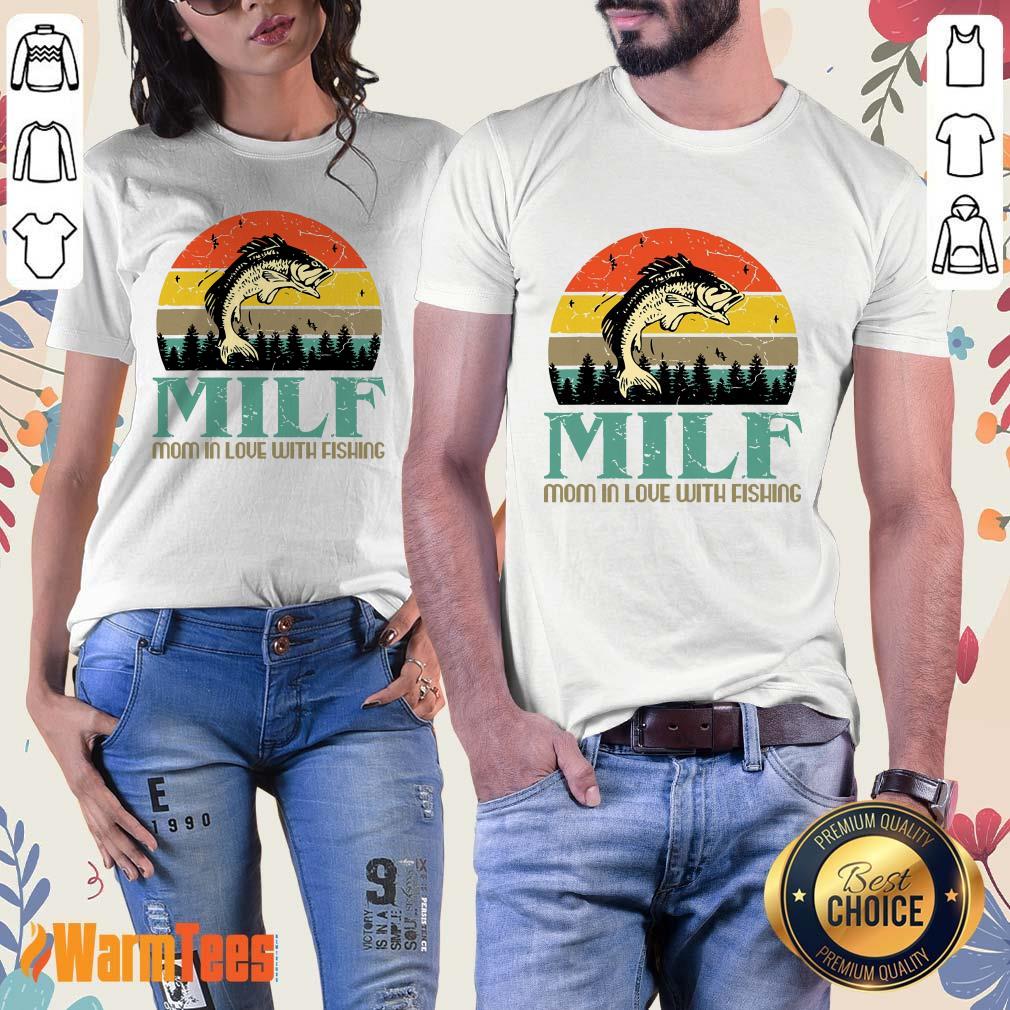 Milf Mom In Love With Fishing Vintage Shirt - Image 2