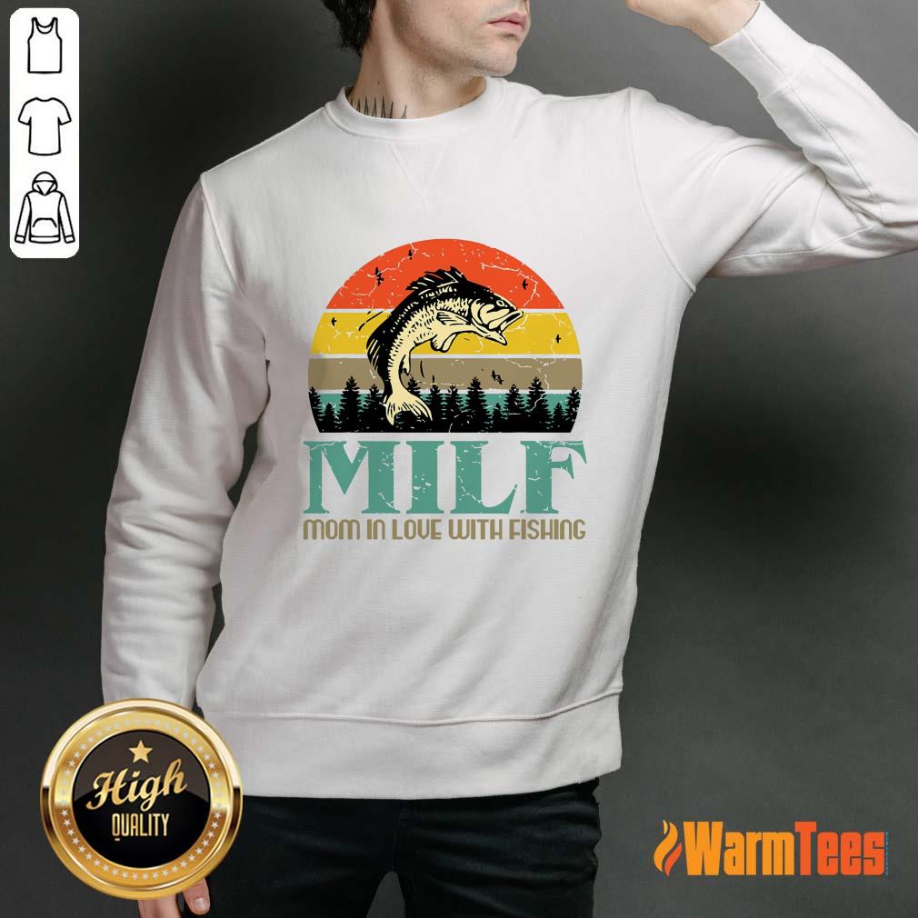 Milf Mom In Love With Fishing Vintage Shirt - Image 5
