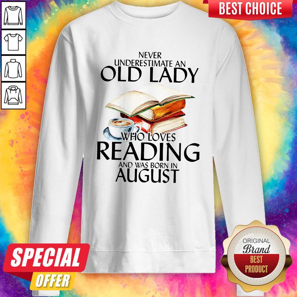Never Underestimate An Old Lady Who Loves Reading And Was Born In February Shirt - Image 2