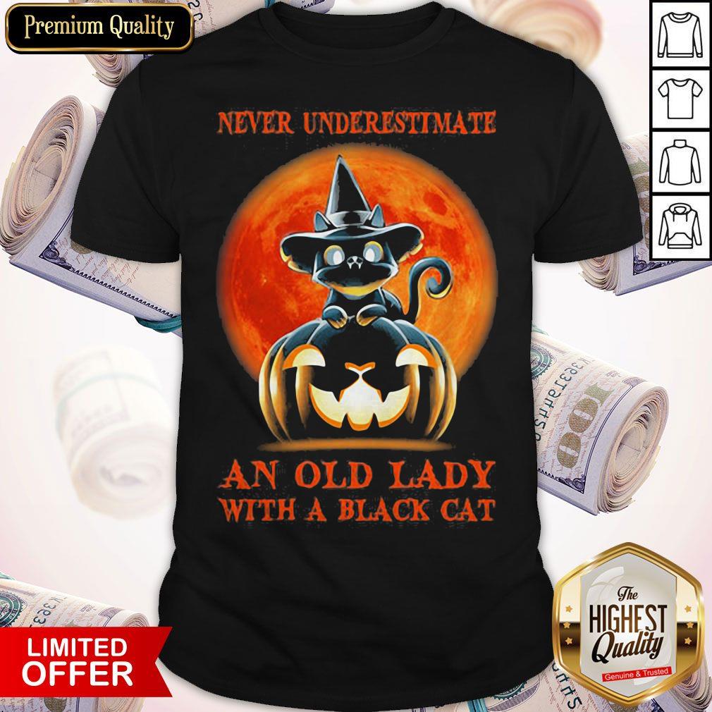 Never Underestimate An Old Lady With A Black Cat Pumpkin Sunset Halloween Shirt
