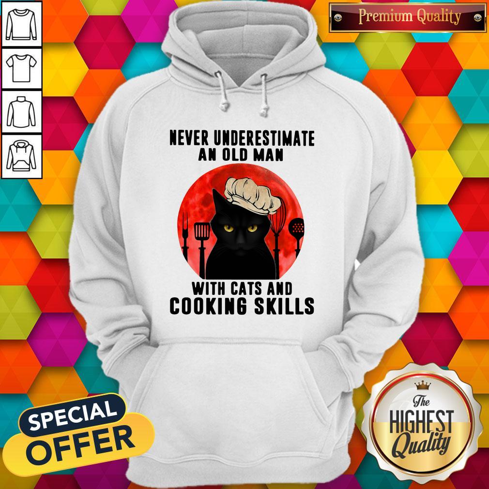 Never Underestimate An Old Man With Cats And Cooking Skills Shirt - Image 4