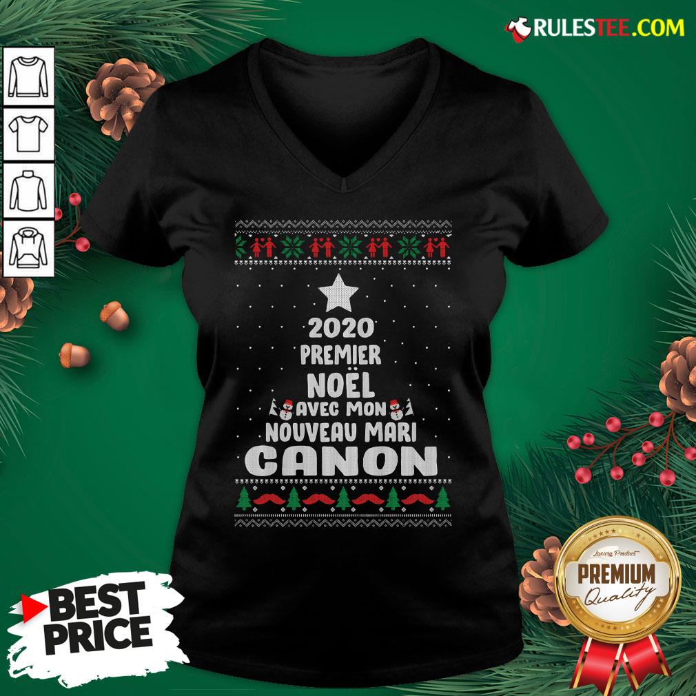 Nice 2020 Premier Noel Avec Mon Nouveau Mari Canon Ugly Christmas Shirt - Image 3