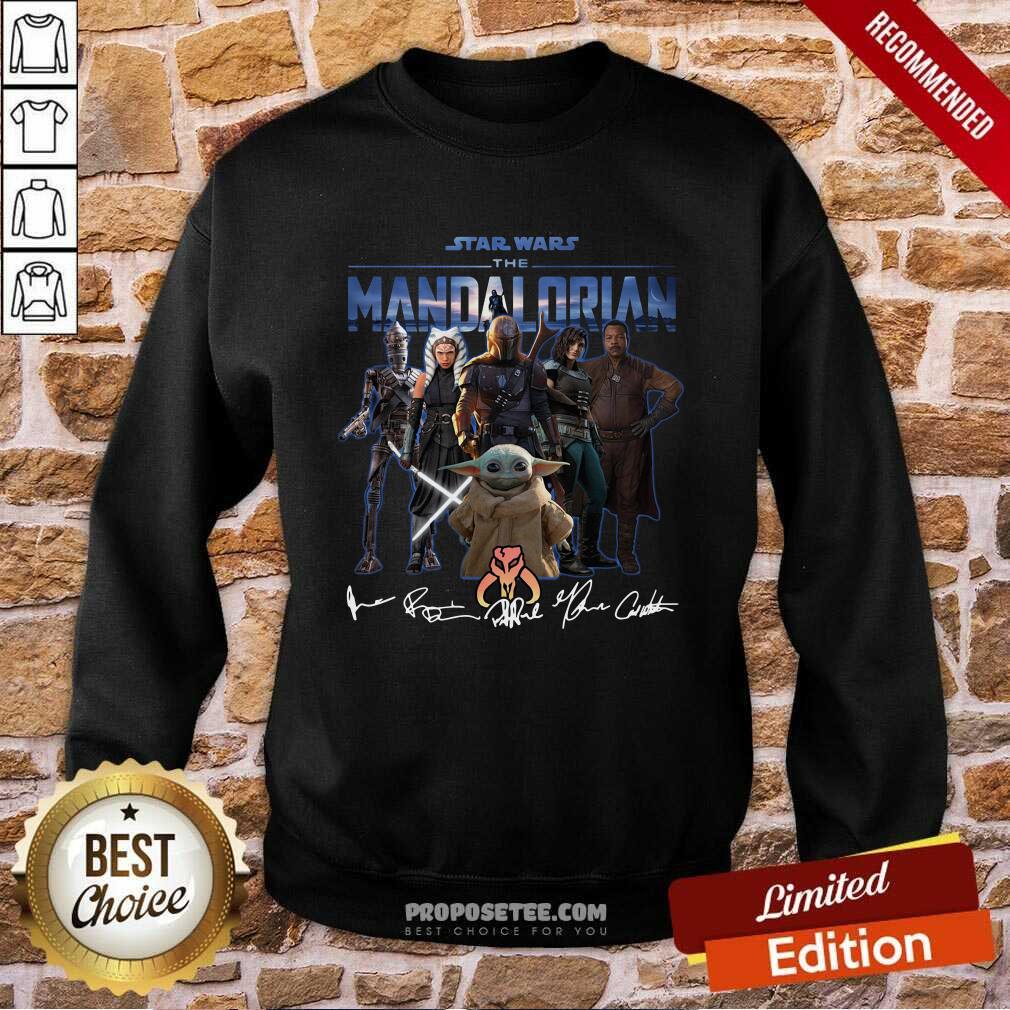 Nice Star Wars The Mandalorian And Baby Yoda Signatures Shirt - Image 4